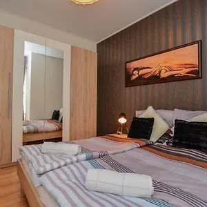  Apartament Design Free Parking In City Center Węgry